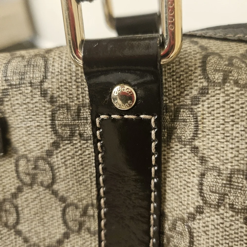 👜 Gucci GG Supreme Boston Satchel